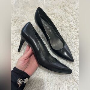 Stuart Weitzman Pumps - Size 8 - black